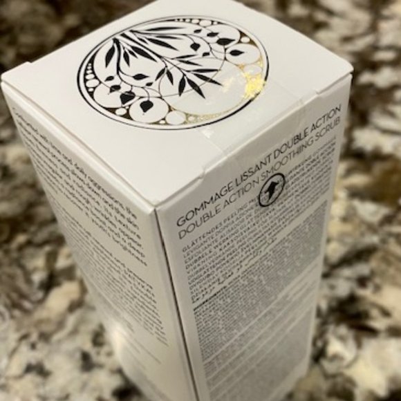 **NEW** PATYKA Double Action Smoothing Scrub - Picture 3 of 5